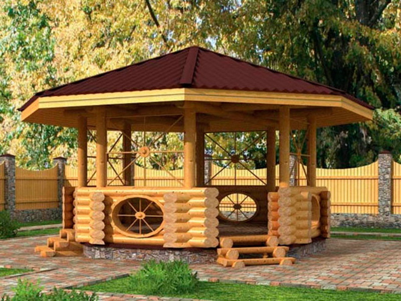 Классическая деревянная беседка